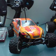 Off-Roader Maverick Atom XT 