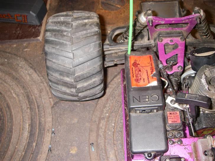 Bil cen factory mt2  billede 2