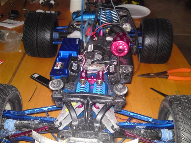 Truck Traxxas Revo 3,3 billede 17