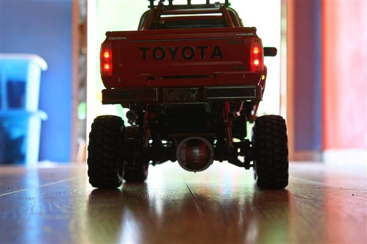 Off-Roader Tamiya Hilux HL - alm baglys 4 dioder med ekstra kraftig lys når jeg bremser billede 13