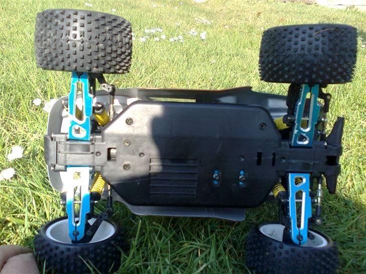 Bil HBX TRUGGY 1-18 billede 4