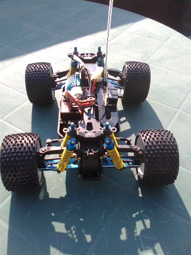 Bil HBX TRUGGY 1-18 billede 9