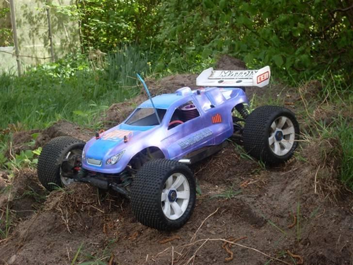 Off-Roader Cen Matrix TR Arena FRE billede 1