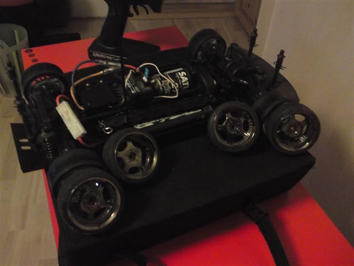 Bil HPI E10 Skyline Blitz billede 9