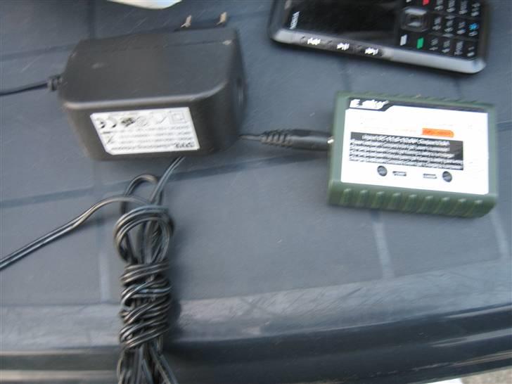 Helikopter lama v4 Extreme [Tidl. RC enhed] - batteri og lader billede 7