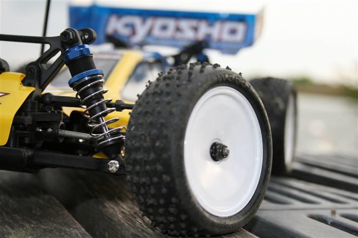 Buggy Kyosho Lazer ZX-5 billede 7