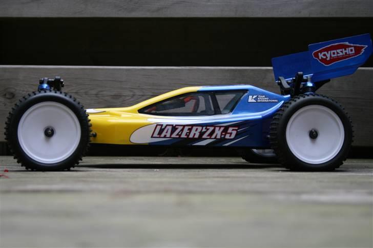 Buggy Kyosho Lazer ZX-5 billede 17