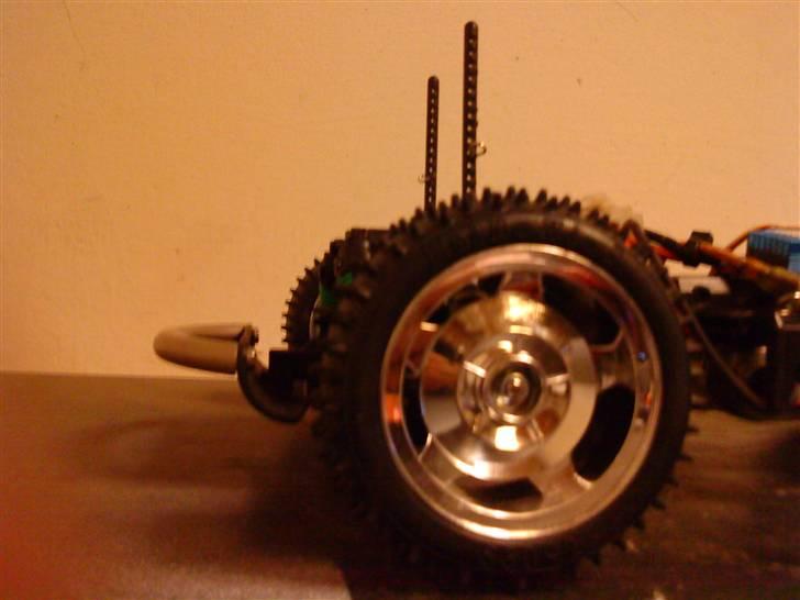 Bil HBX Bonzer 1:10 Solgt billede 9