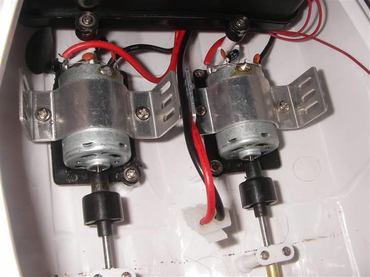 Båd ep racing boat  billede 2