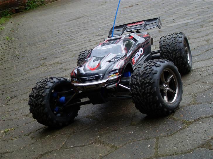 Truck Traxxas E-Revo billede 1