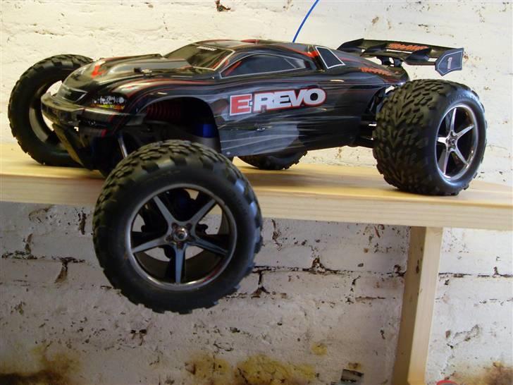Truck Traxxas E-Revo billede 4