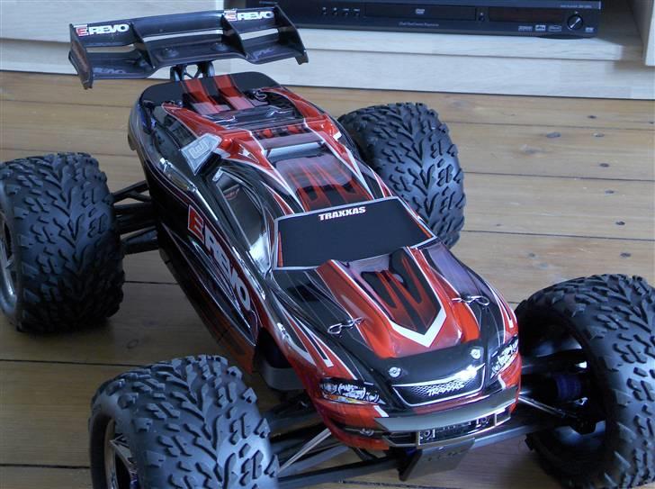 Off-Roader Traxxas E-Revo Brushless billede 10