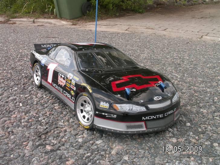 Bil Kyosho FW 05T Nascar 1 - Kyosho FW 05T Chevrolet Monte Carlo Nascar 1. billede 8