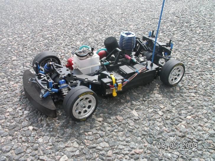 Bil Kyosho FW 05T Nascar 1 - Kyosho FW 05T Chevrolet Monte Carlo Nascar 1. billede 11