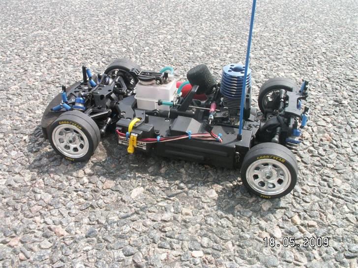 Bil Kyosho FW 05T Nascar 1 - Kyosho FW 05T Chevrolet Monte Carlo Nascar 1. billede 12