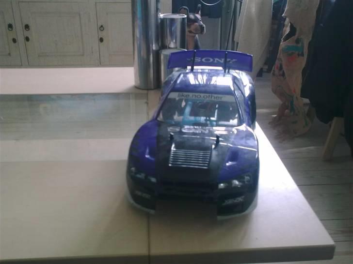 Bil HBX NISSAN  billede 1