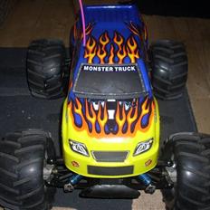 Off-Roader Jamara Cyclone EVO SOLGT