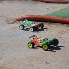 Off-Roader Hong Nor x2crt pro