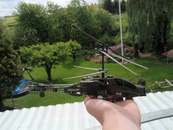 Helikopter AH-64 billede 11