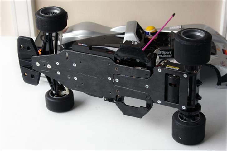 Bil Tamiya F103LM R8R billede 10