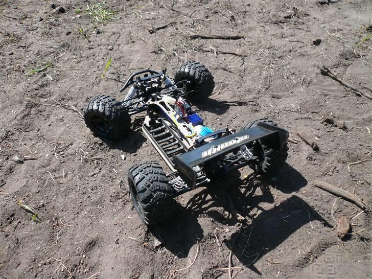 Off-Roader Stealth X09 Truggy billede 14