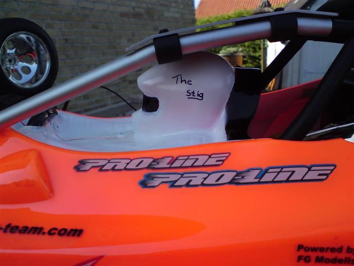 Off-Roader FG Baja The Stig Edition - Some say he has driven a fg baja straight into a wall with 90 mph...All we know is, he`s called .... THE STIG.... billede 1