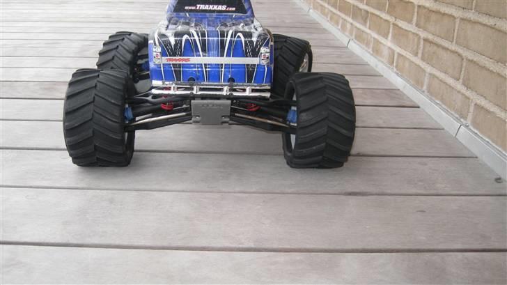 Off-Roader E-Maxx billede 5