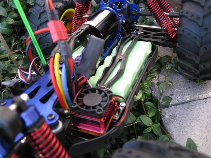 Off-Roader Xmissile PRO Brushless billede 8