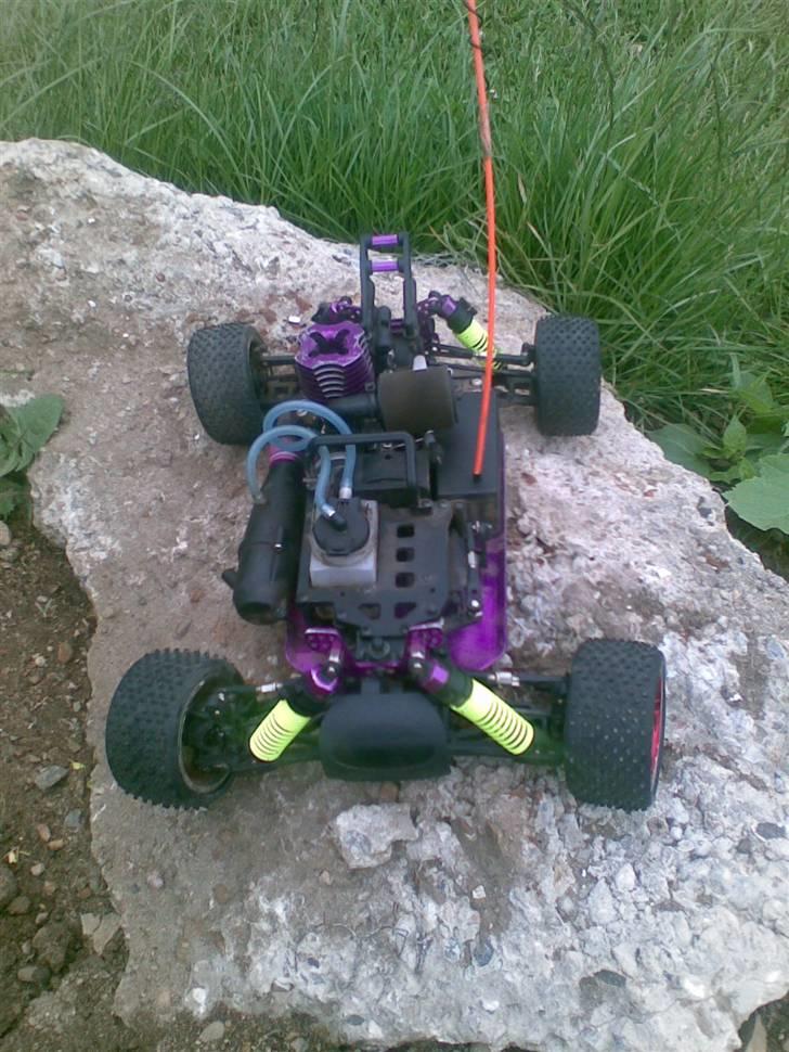 Buggy antomic warhead billede 1
