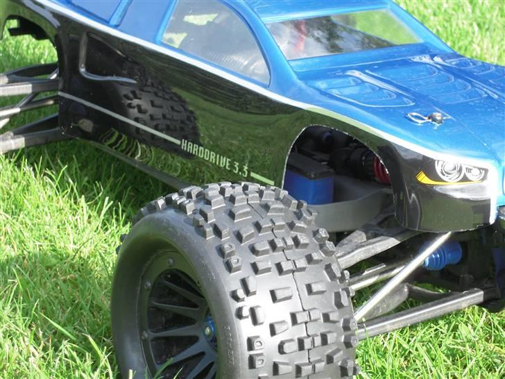 Off-Roader e-revo brushless solgt billede 3