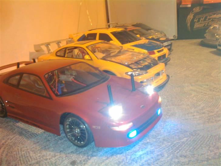 Bil Tamiya TB-03D - Et billede med MR-2´en og lidt af mit andet legetøj! billede 7