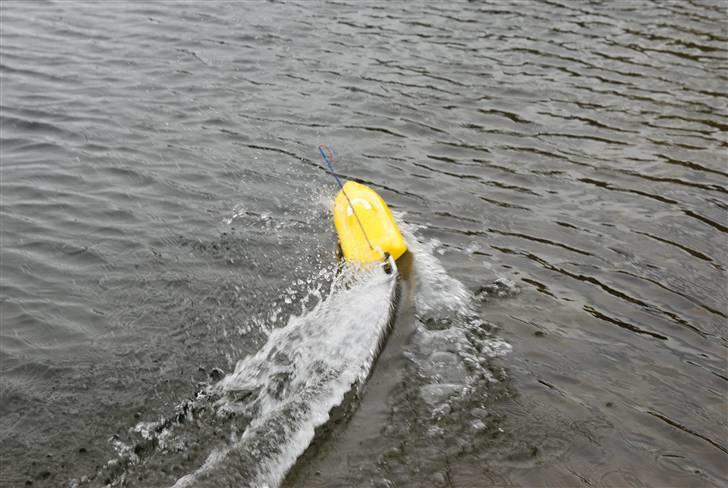 Båd RCMK Micro Mogli billede 9