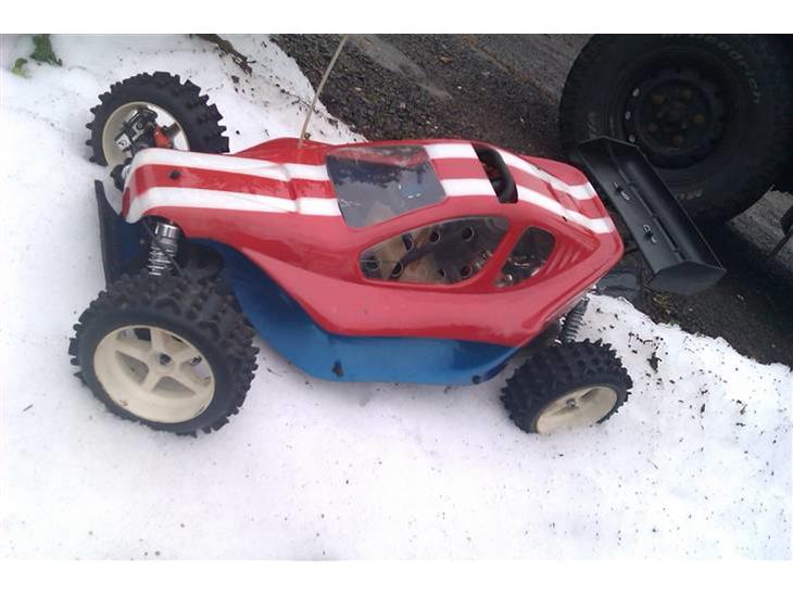 {{currentPhoto.altText}} billede {{currentPhoto.number}}