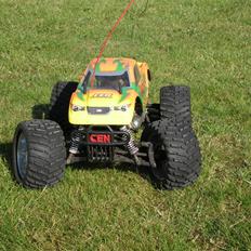 Off-Roader Cen Genesis 7.7