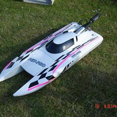 Båd mercury cat 26ccm