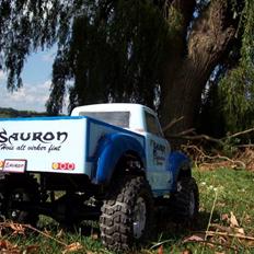 Off-Roader Axial SCX-10 