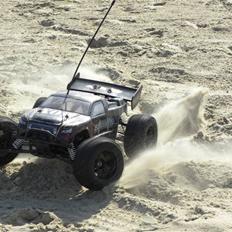 Off-Roader Stealth X09 Solgt