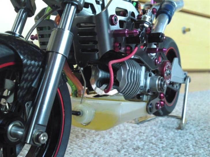 Motorcykel Ducati 999R nitro.SOLGT billede 8