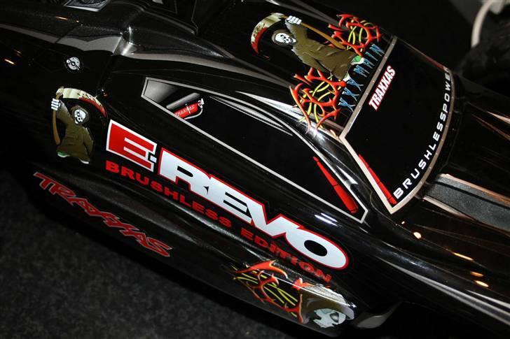 Truck E-REVO BRUSHLESS EDITION billede 6