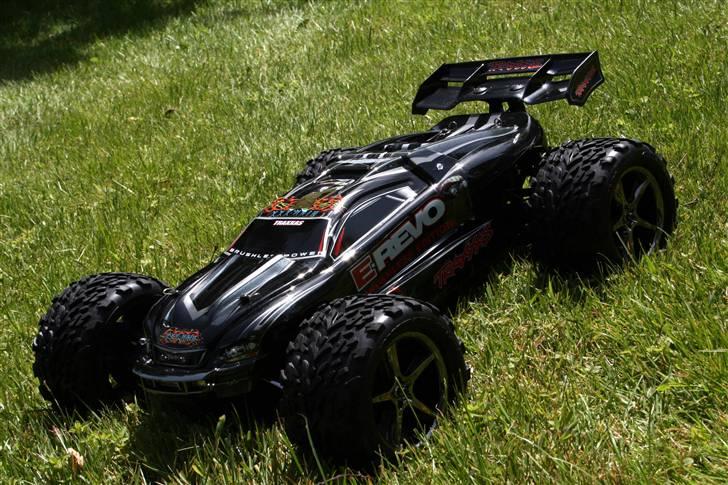 Truck E-REVO BRUSHLESS EDITION billede 14