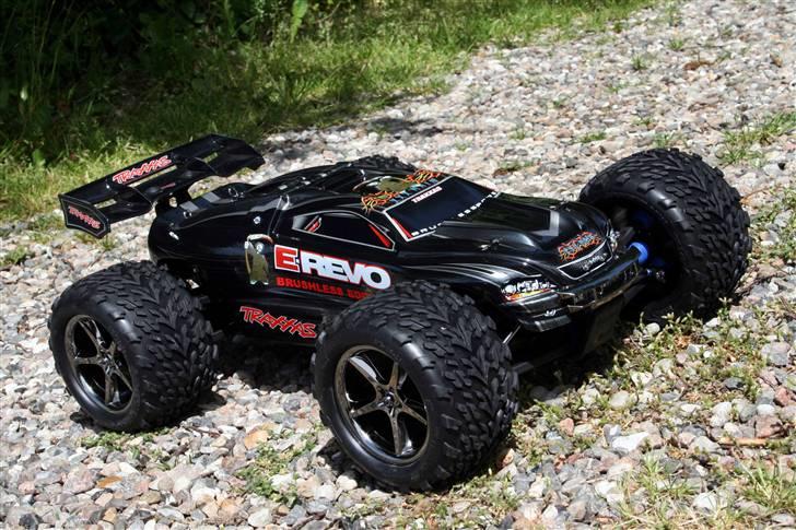 Truck E-REVO BRUSHLESS EDITION billede 15