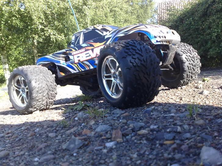 Bil traxxas revo 3.3 billede 3