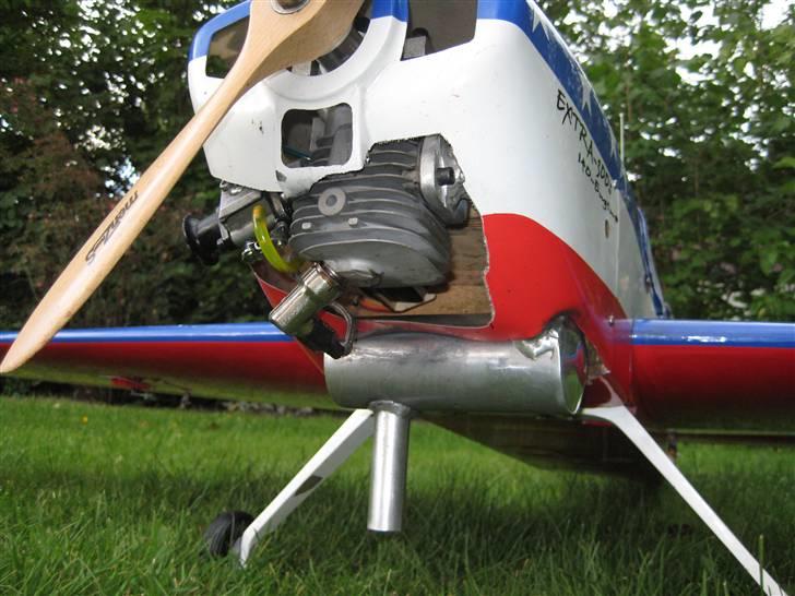 Fly CMPro Extra 300S Solgt billede 9