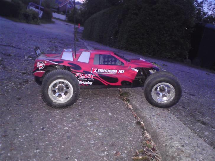 Truck HPI  E FIRESTORM 10 flux billede 6