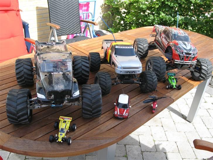 Truck Traxxas - Gorilla max - Alt mit legetøj billede 8