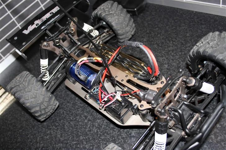 Off-Roader Stealth X09 Brushless  billede 5