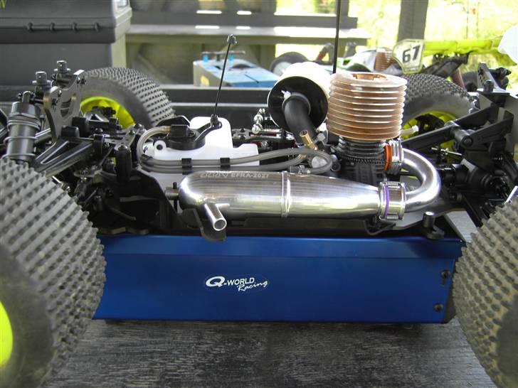 Bil Hong Nor X2 CRT PRO - Her står den så på min nye starterbox fra Q-world. Utrolig god box. Og et 12v 7.5a passer lige i :) billede 5