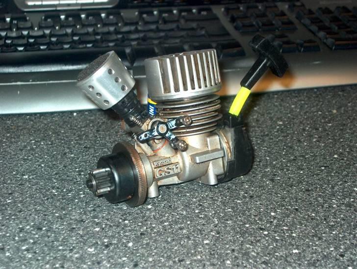 Off-Roader Kyosho Rampage GP-10 - Orginal Motor skal bare have udstødningen på igen billede 13