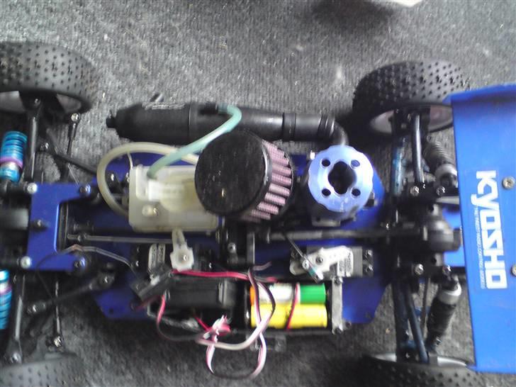 Buggy kyosho inferno TR15 "DØD" billede 3