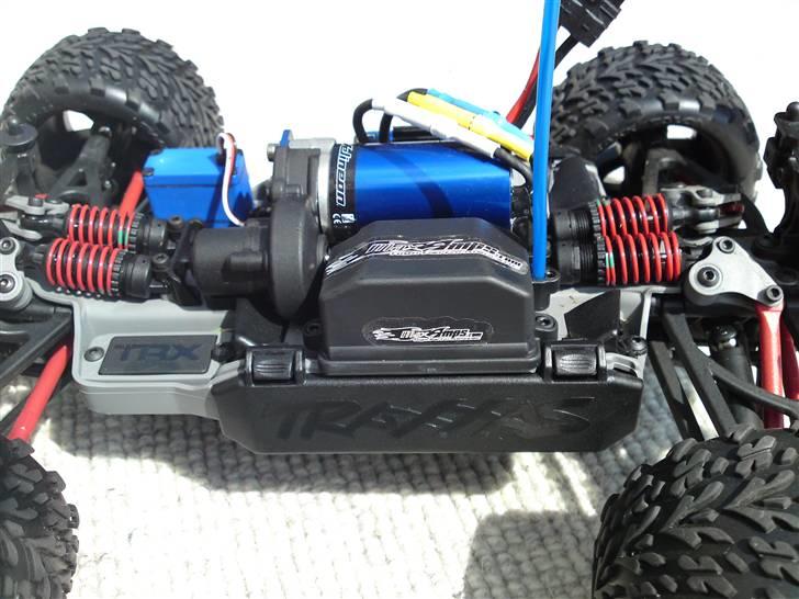 Truck E-Revo VXL 1/16 Brushless billede 10